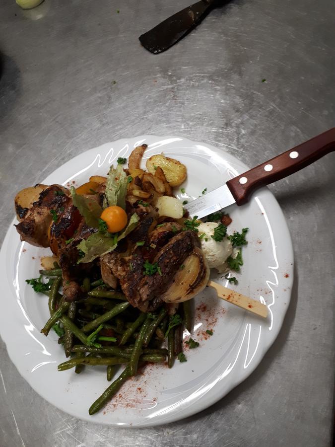 Hotel Restaurant Denis Zemmer エクステリア 写真